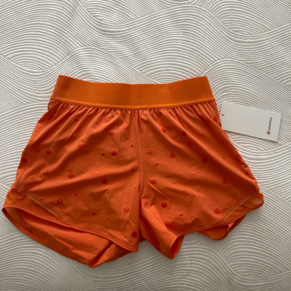 Brand New unworn Lululemon shorts size 6